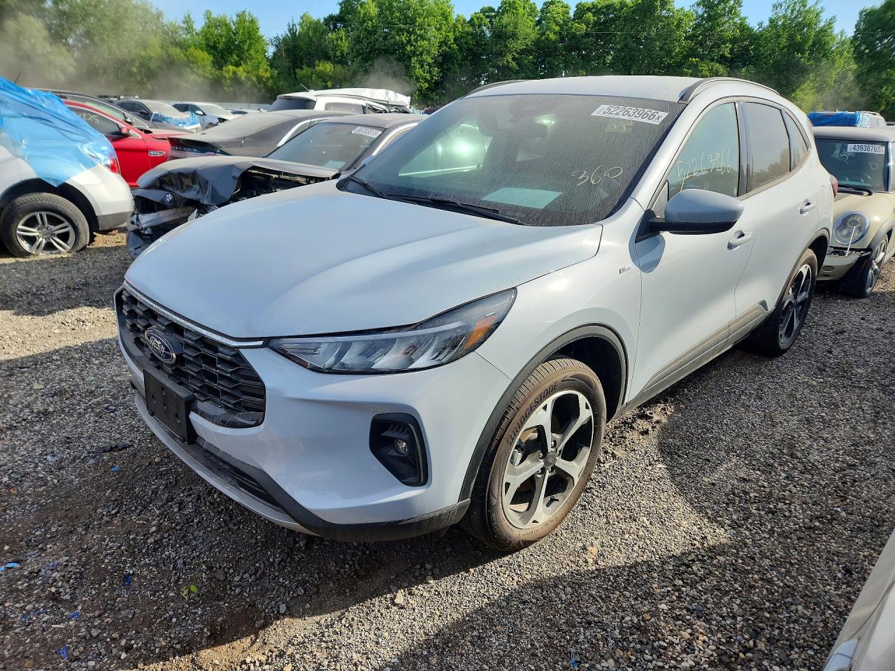 Salvage Ford Escape Image