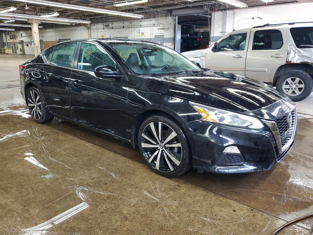 Nissan Altima Sr