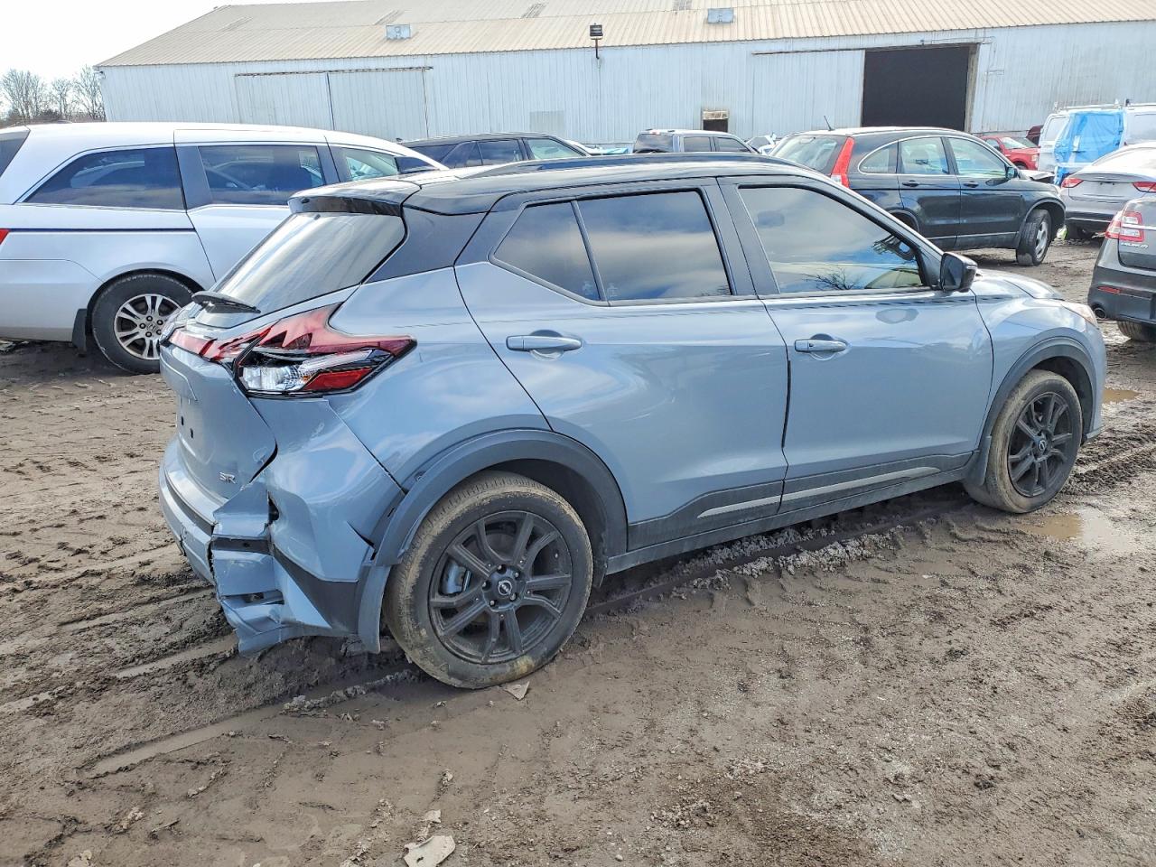 Nissan Kicks Sr