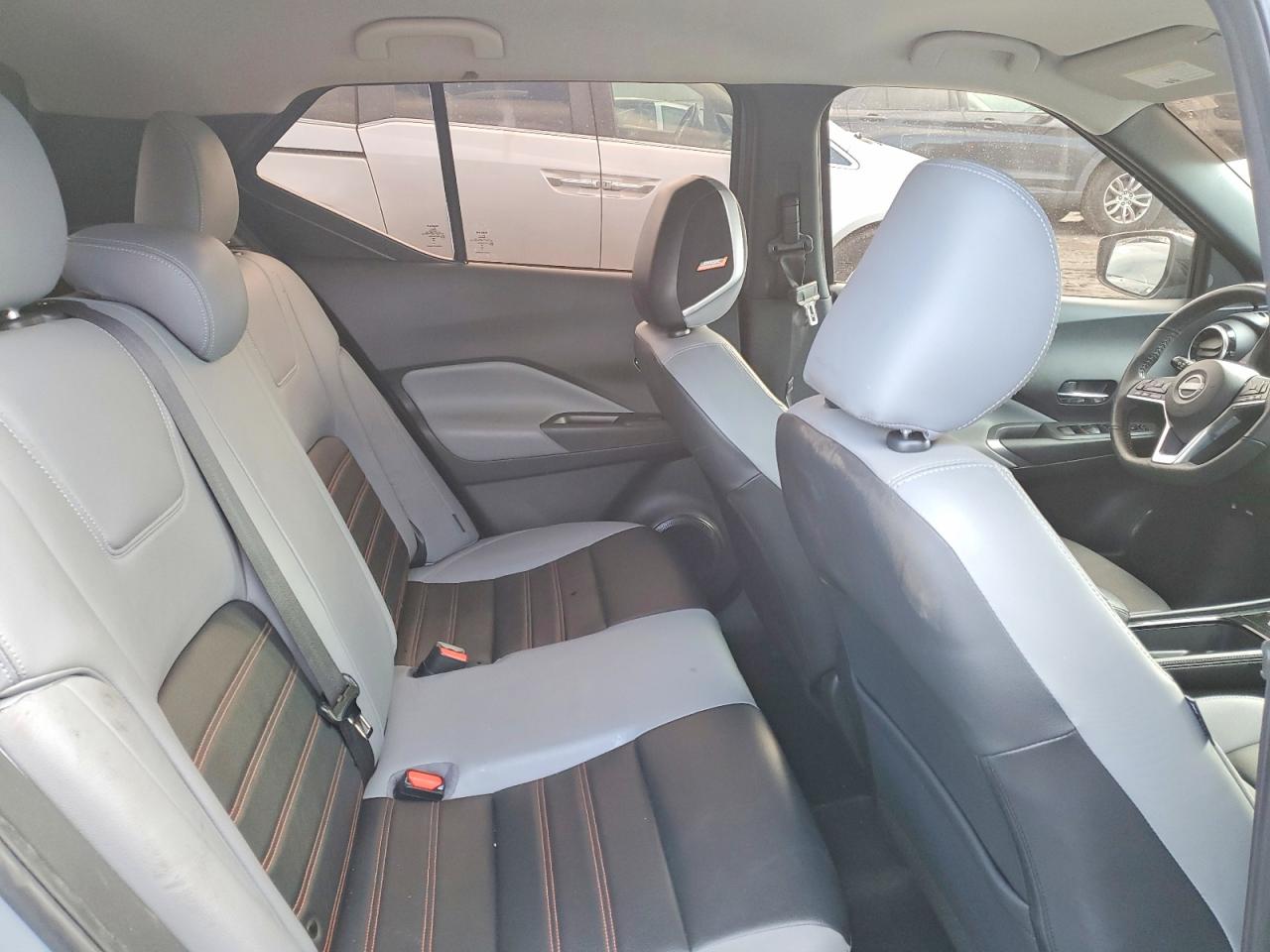Nissan Kicks Sr