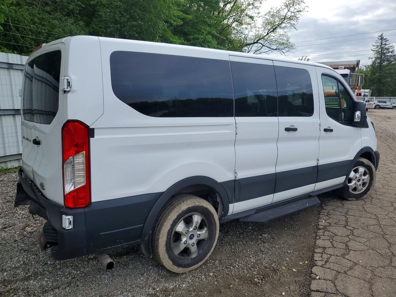 Ford Transit T-150