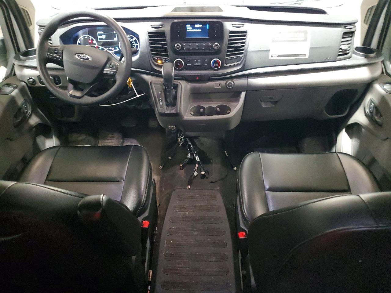 Ford Transit T-150