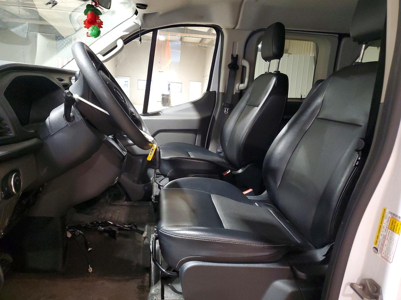 Ford Transit T-150