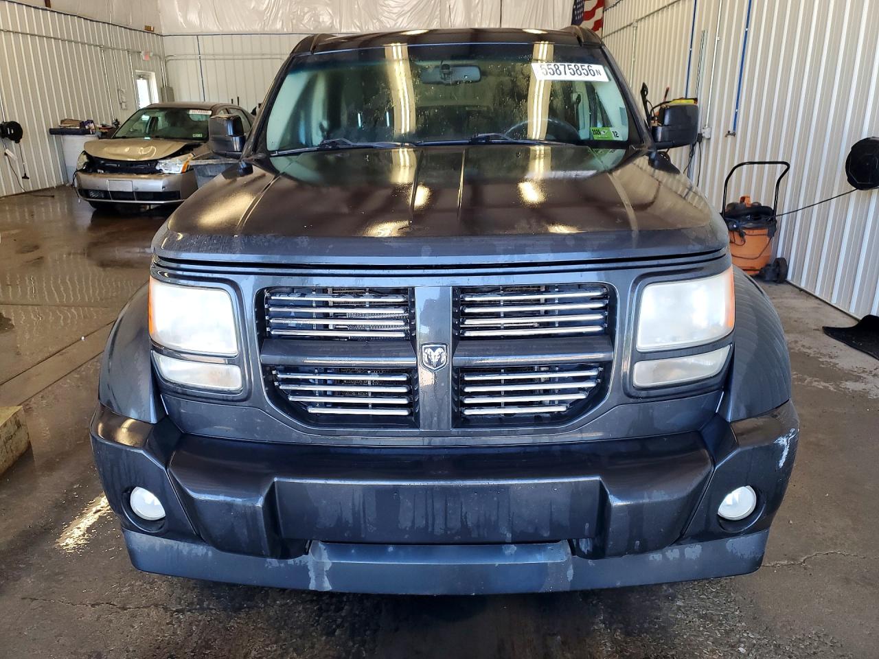 Dodge Nitro Sxt