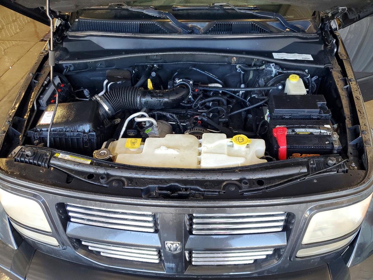 Dodge Nitro Sxt
