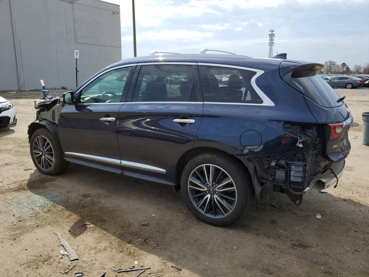INFINITI Qx Luxe
