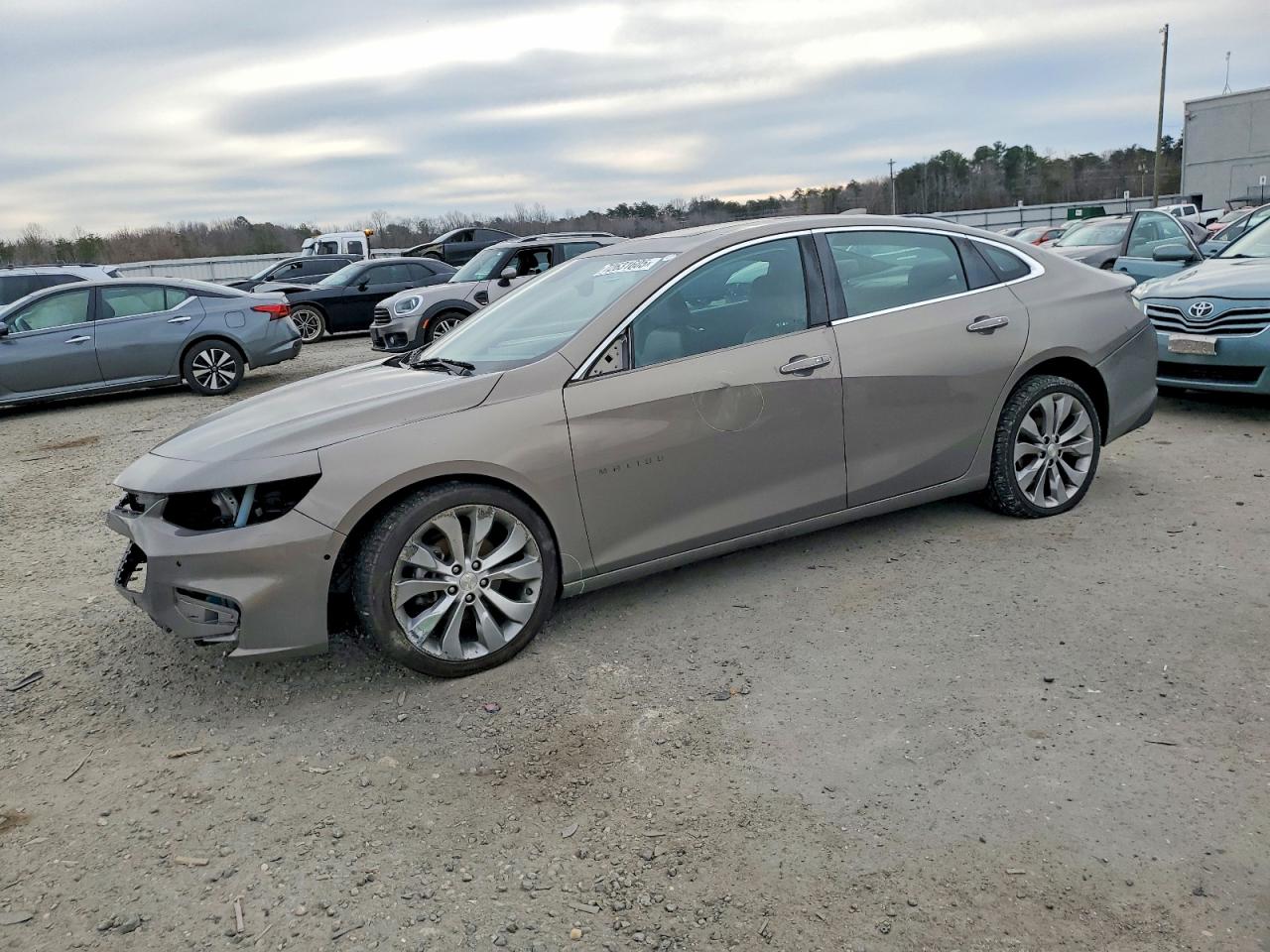 Salvage Chevrolet Malibu Image