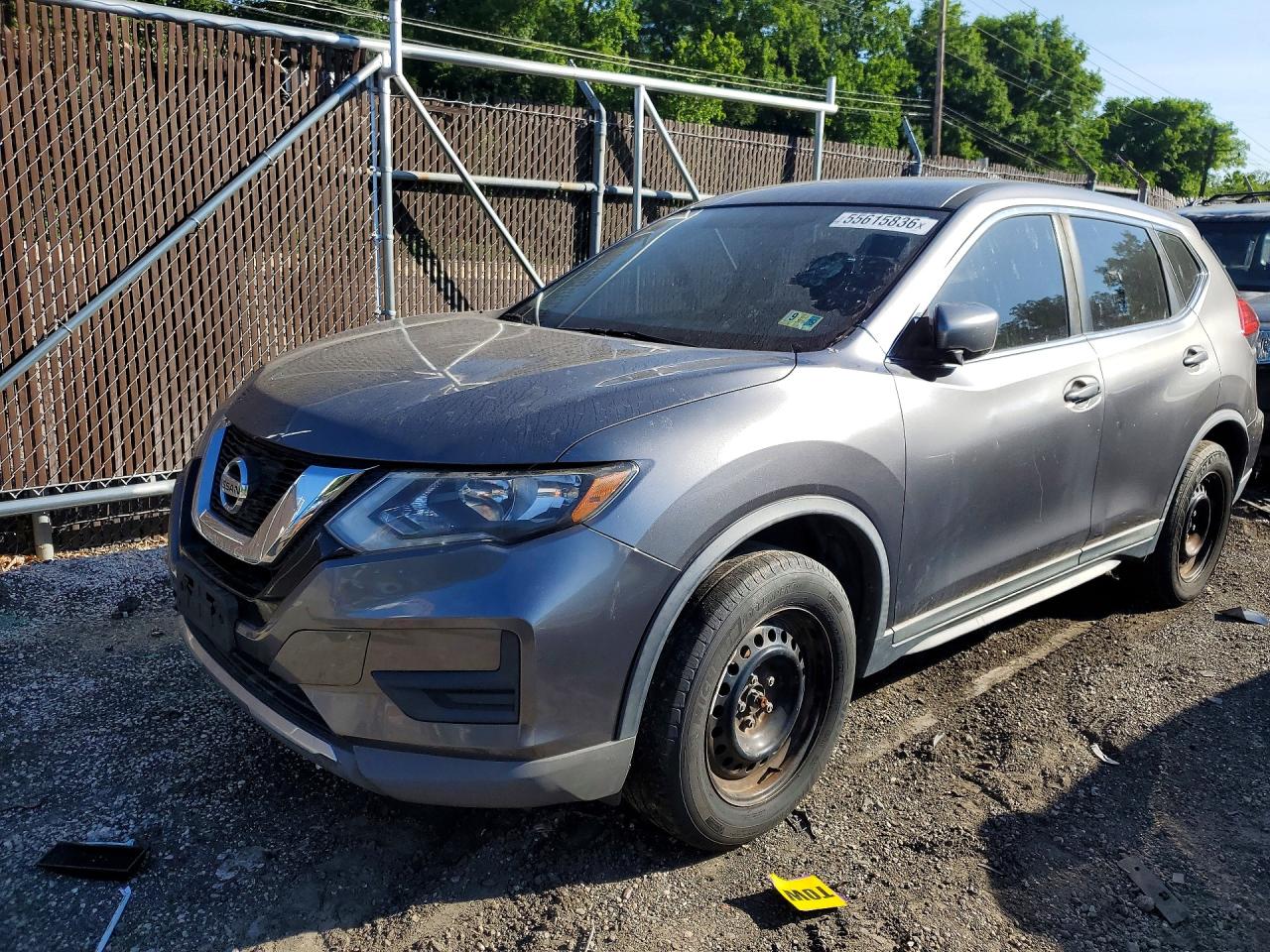 Salvage Nissan Rogue Image