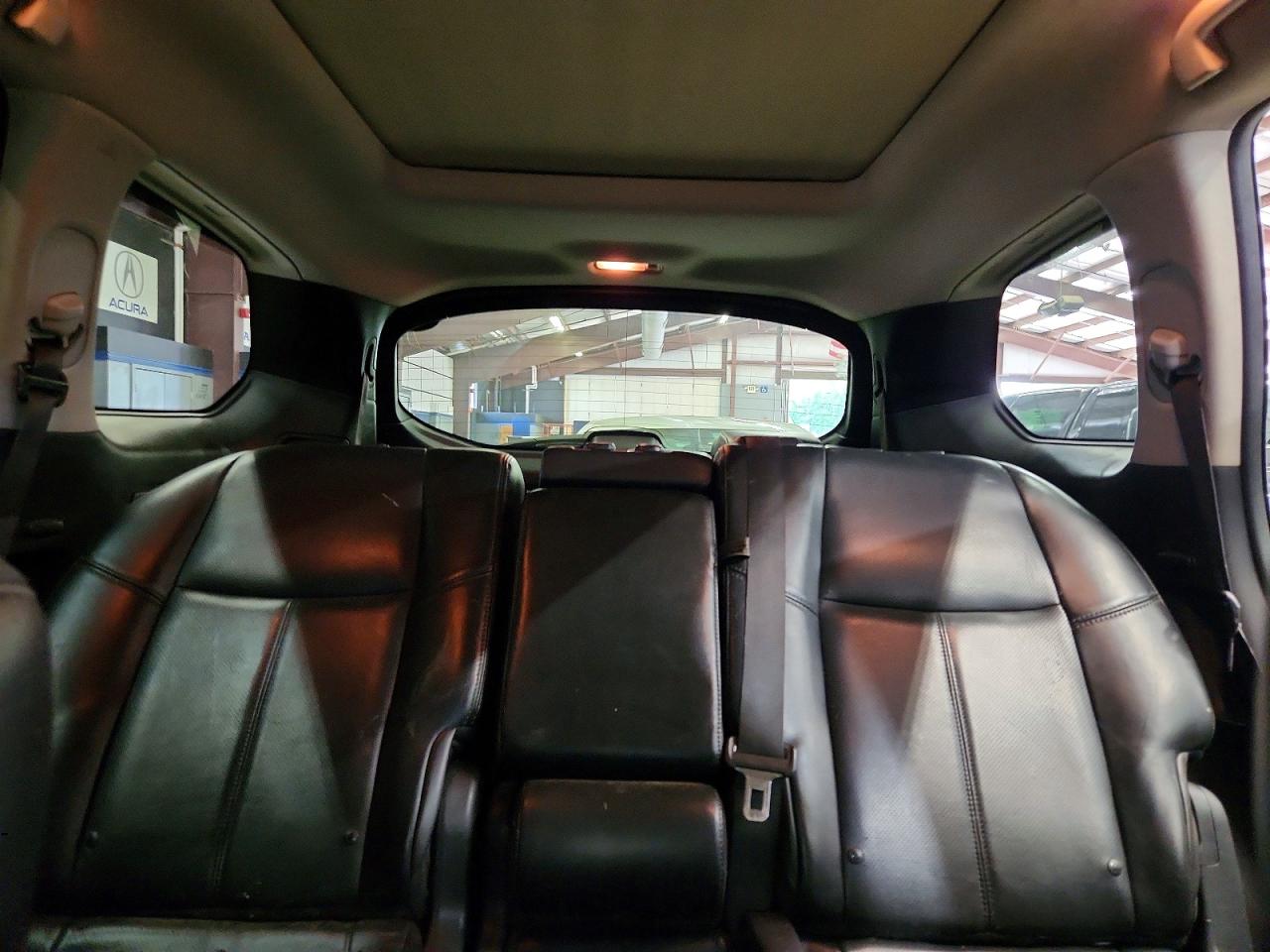 Nissan Pathfinder S