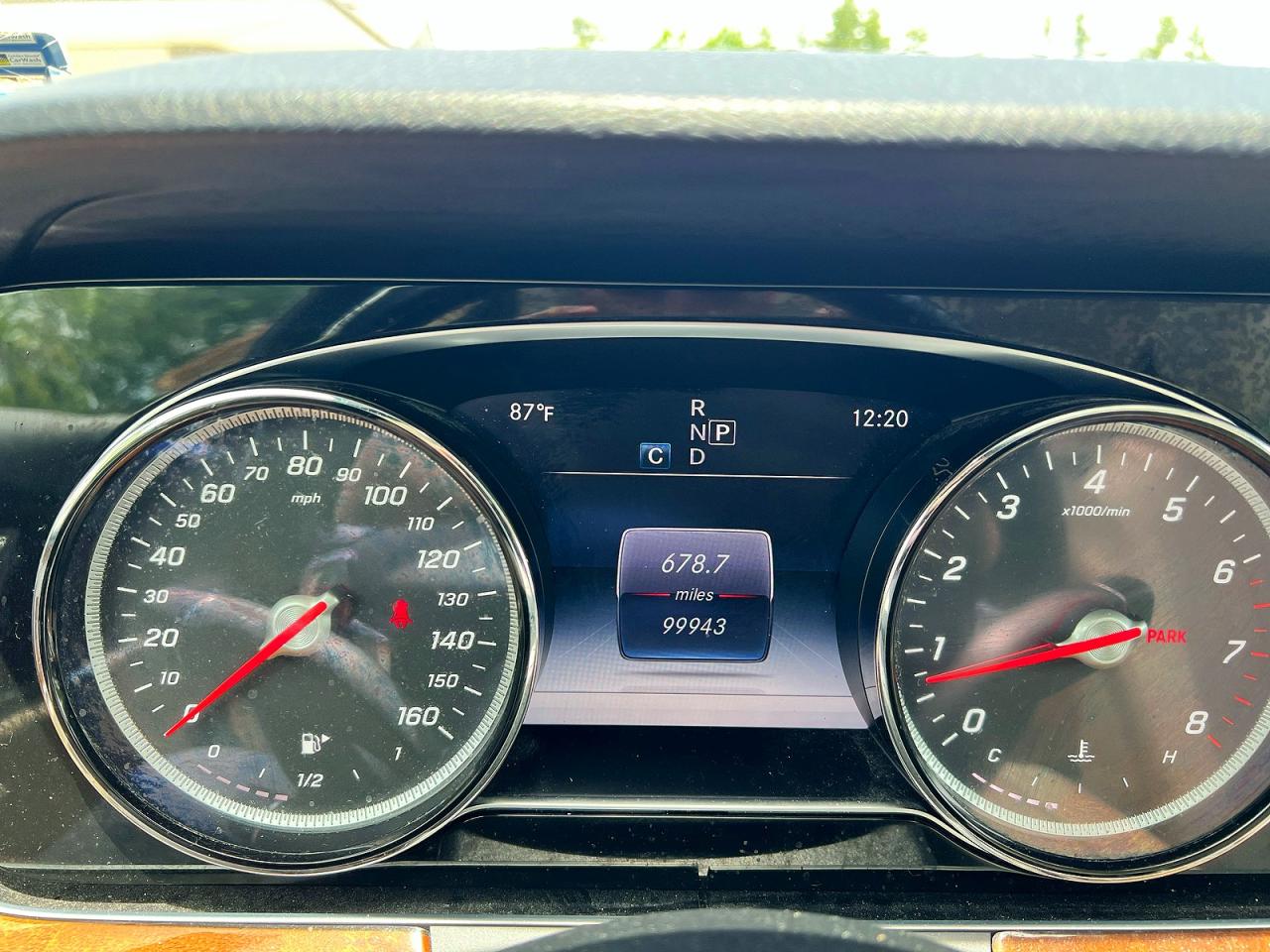 Mercedes-Benz E-Class 300 4matic