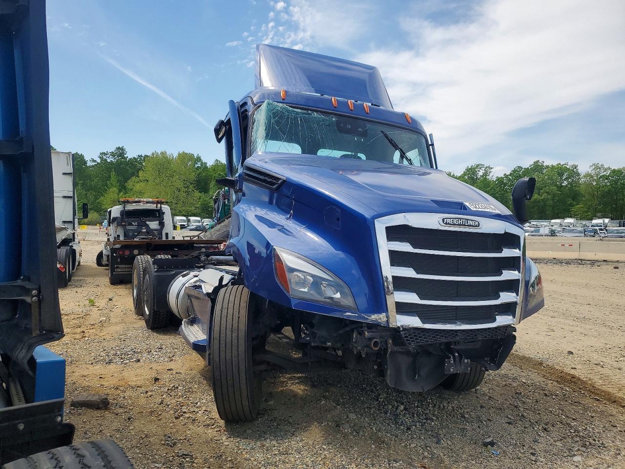 2026 Freigliner Cascadia 126