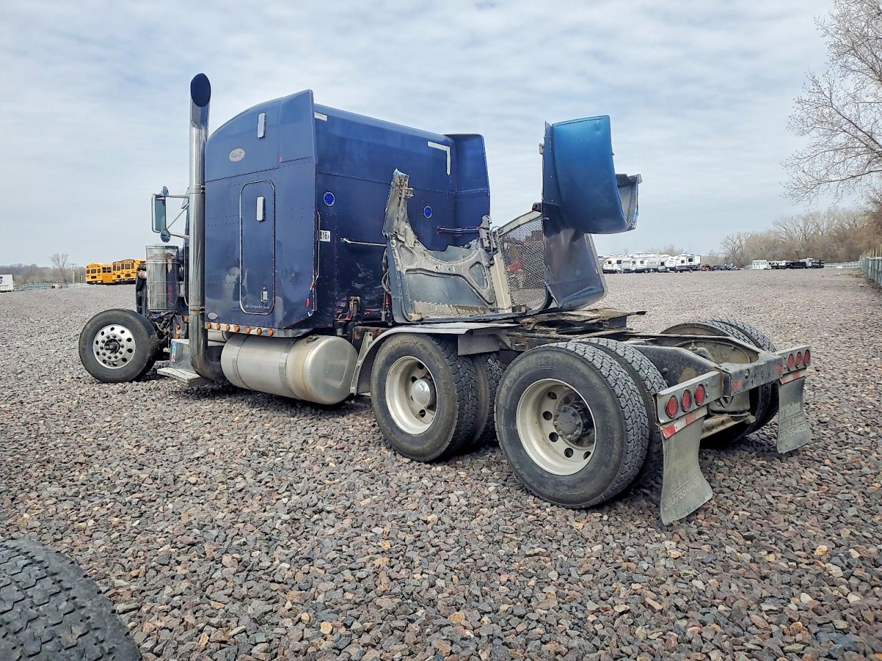 Peterbilt 379