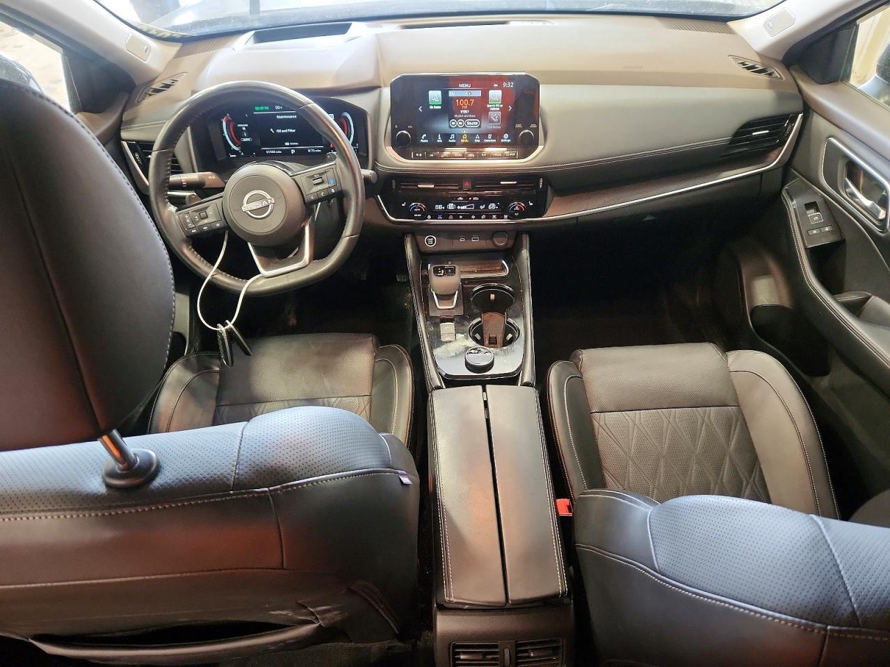 Nissan Rogue Platinum