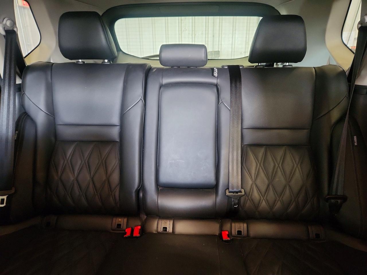 Nissan Rogue Platinum