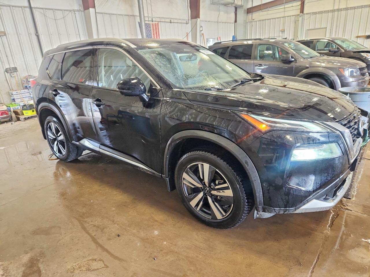 Nissan Rogue Platinum