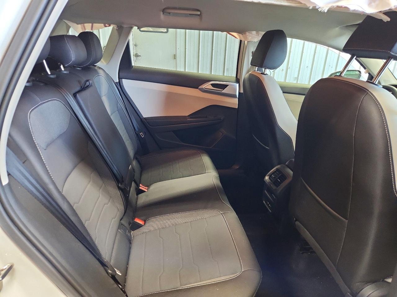 Volkswagen Taos Se