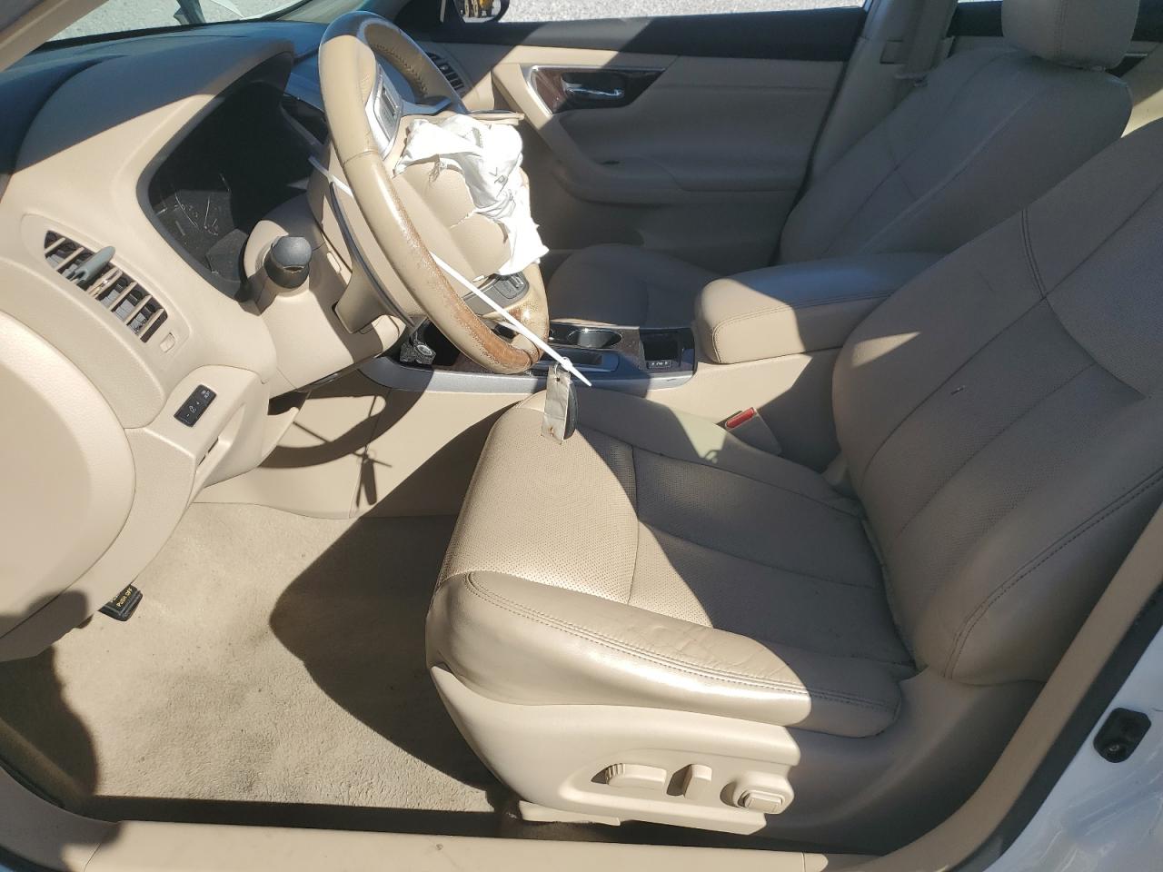 Nissan Altima 3.5s