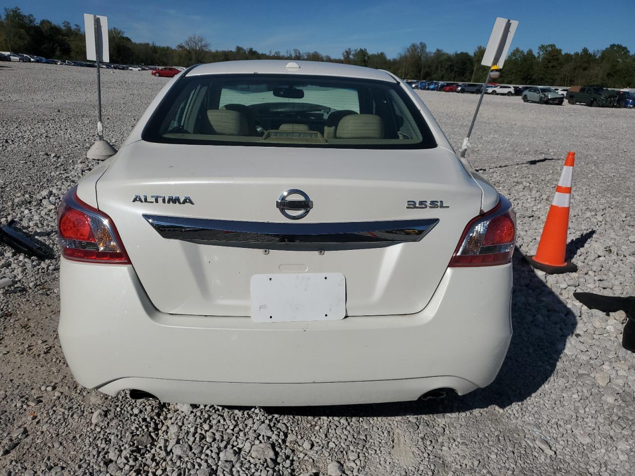 Nissan Altima 3.5s