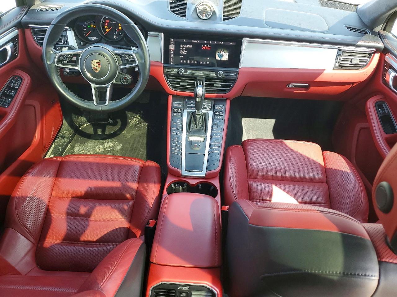 Porsche Macan Turbo