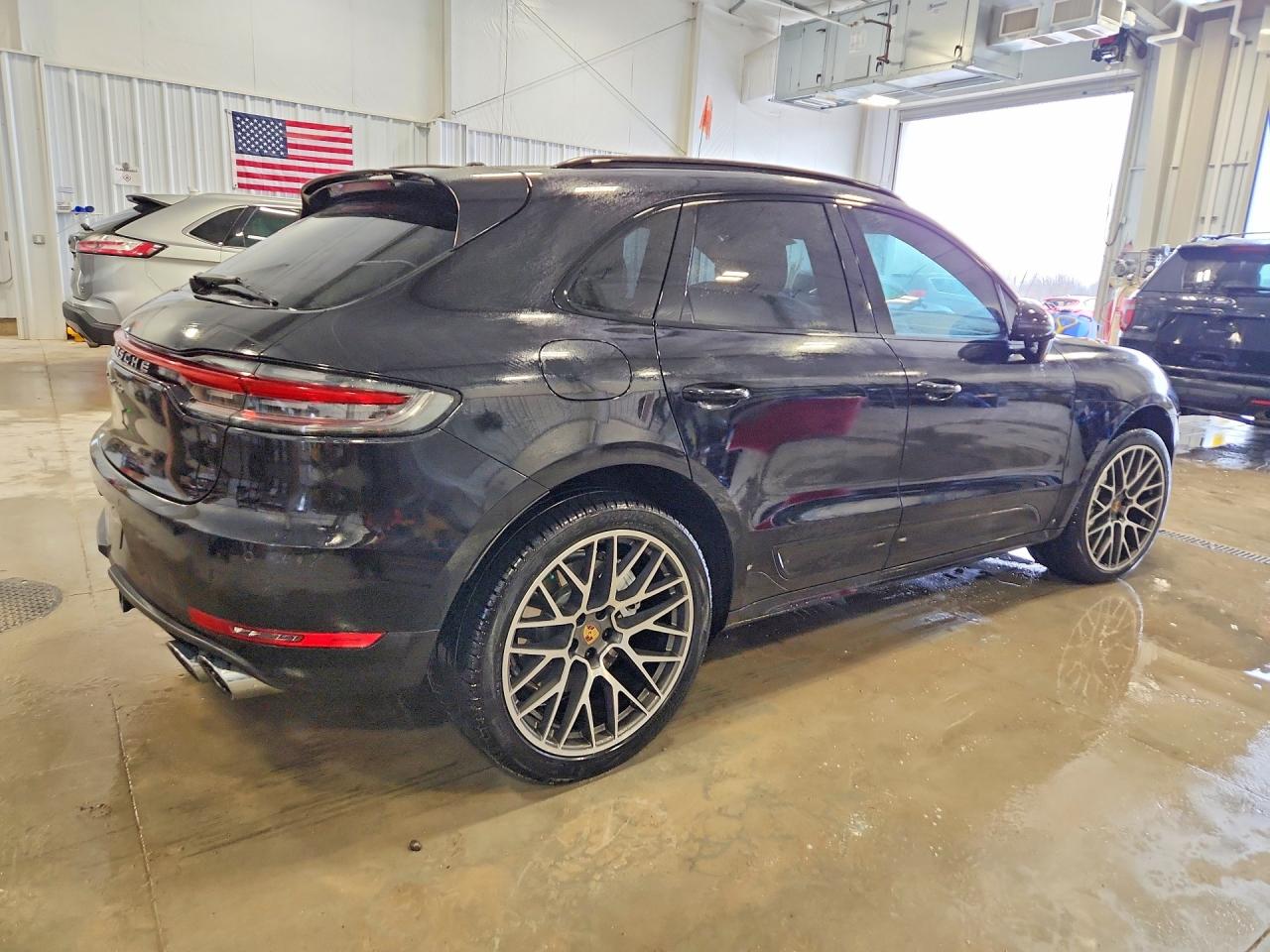 Porsche Macan Turbo
