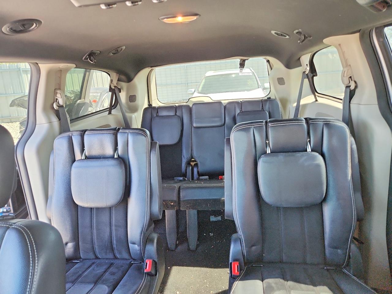 Dodge Caravan Sxt