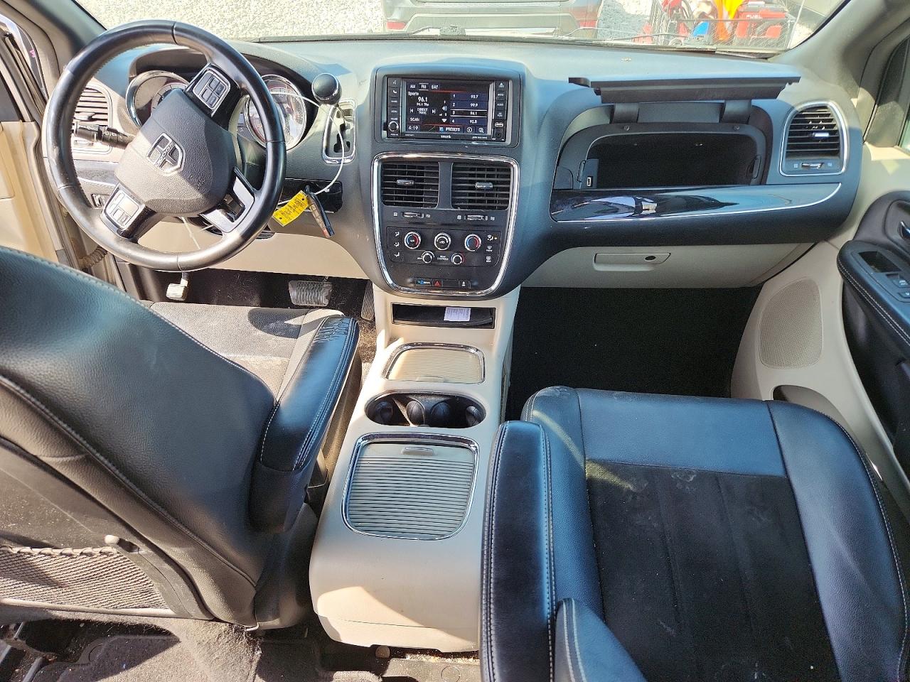 Dodge Caravan Sxt