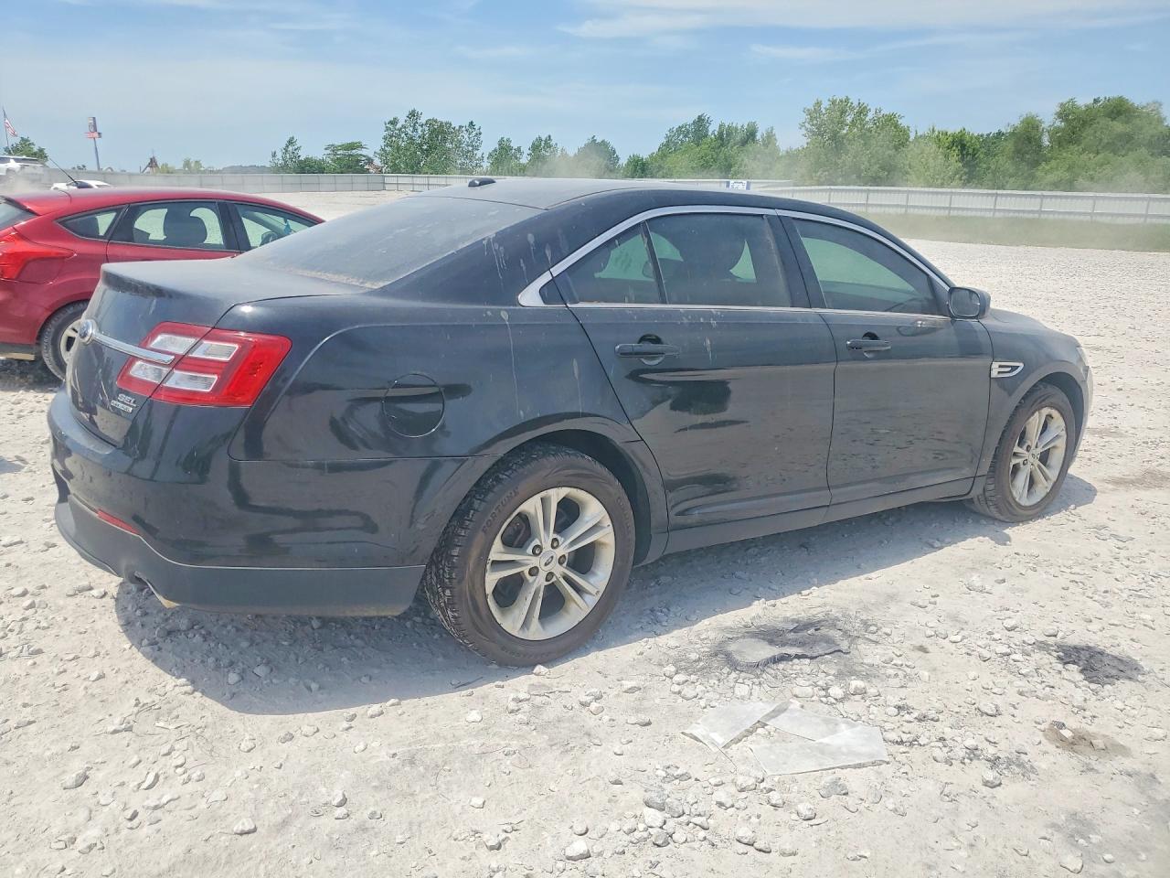 Ford Taurus Sel