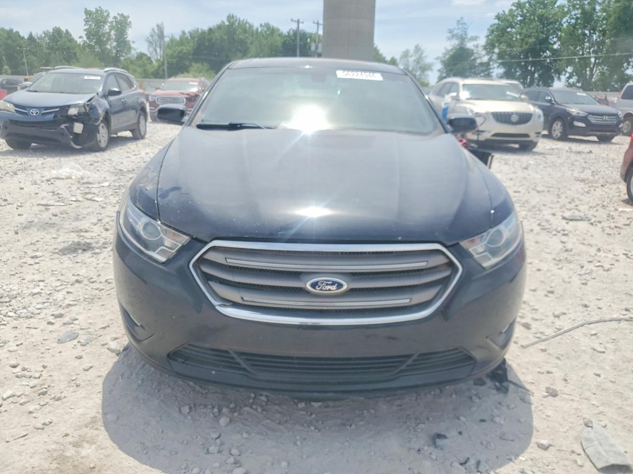 Ford Taurus Sel