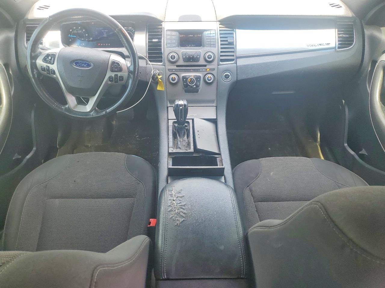 Ford Taurus Sel
