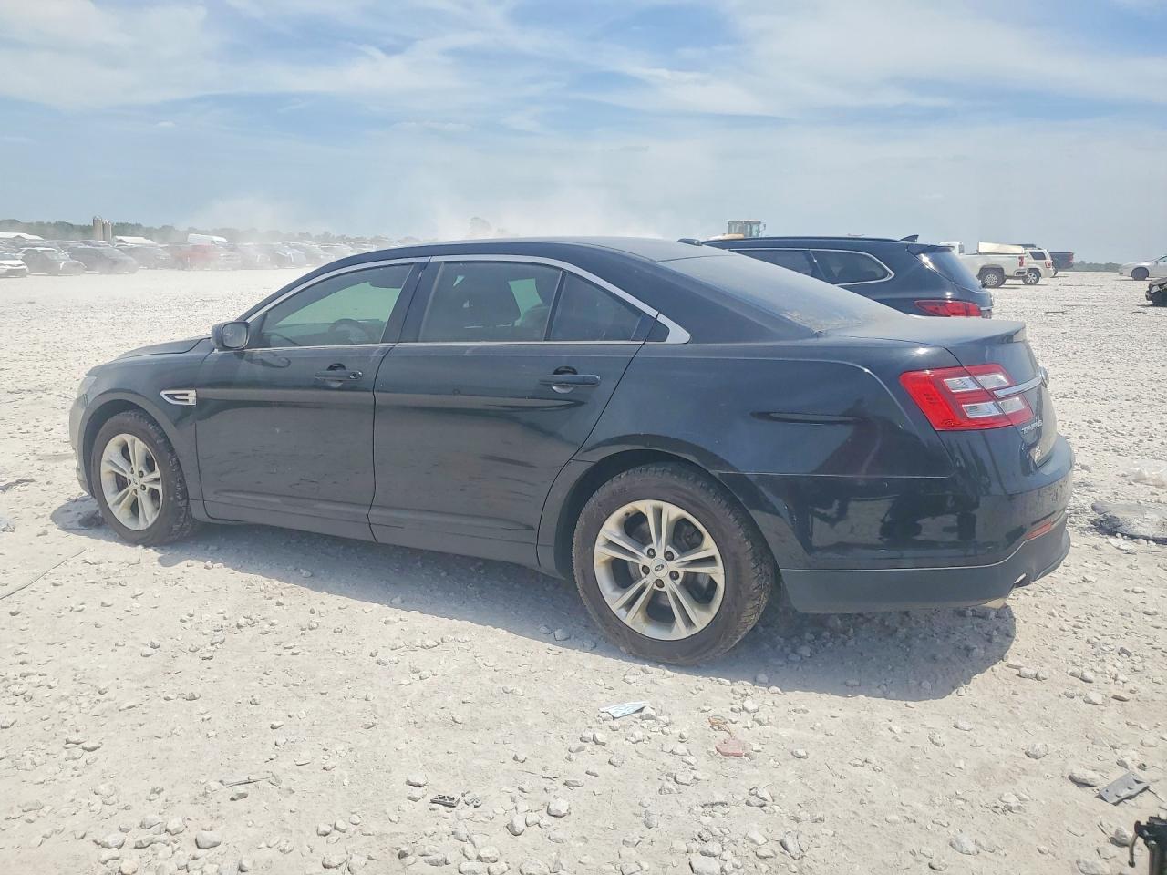 Ford Taurus Sel