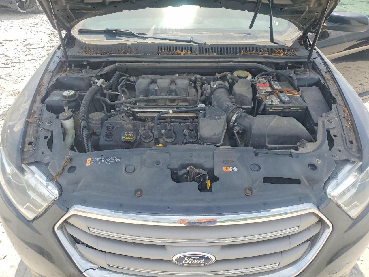 Ford Taurus Sel