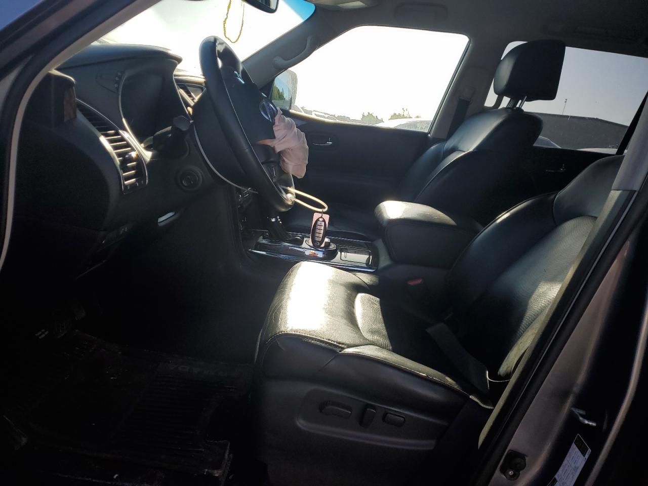 Nissan Armada Platinum