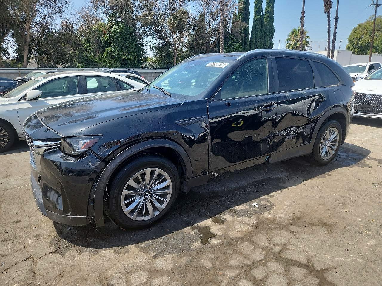 Salvage Mazda Cx Image