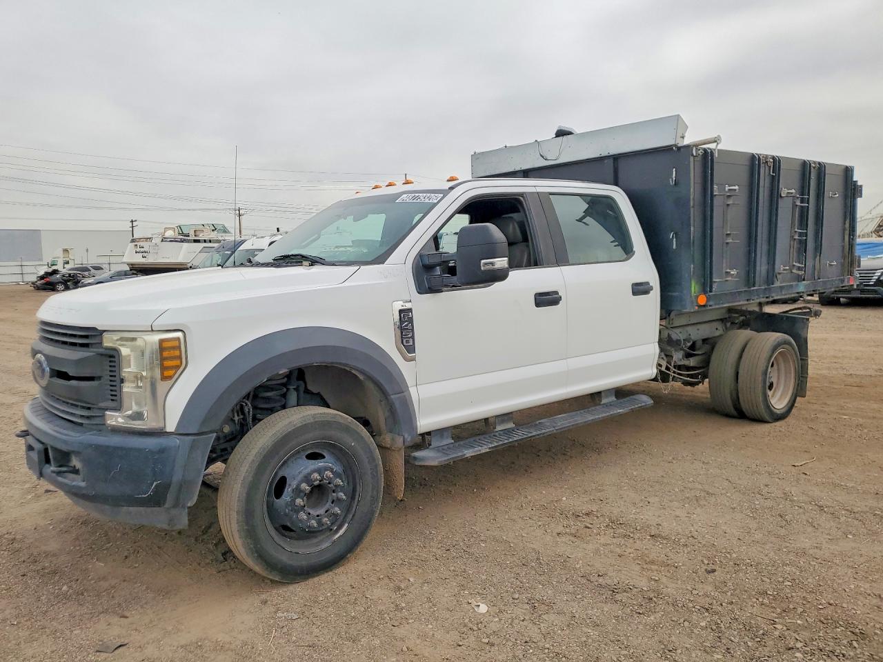 Salvage Ford F-450 Image