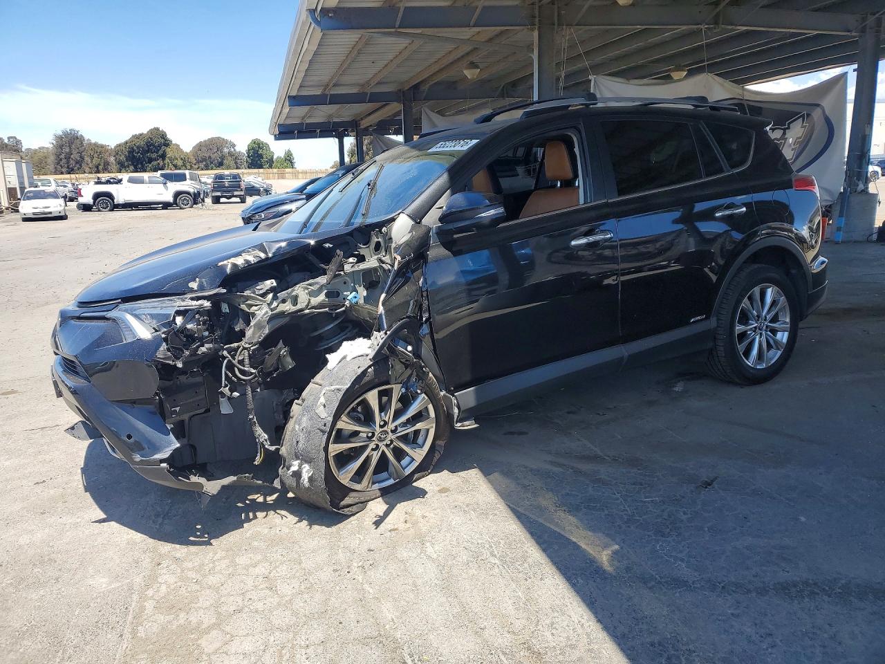 Salvage Toyota RAV4 Image