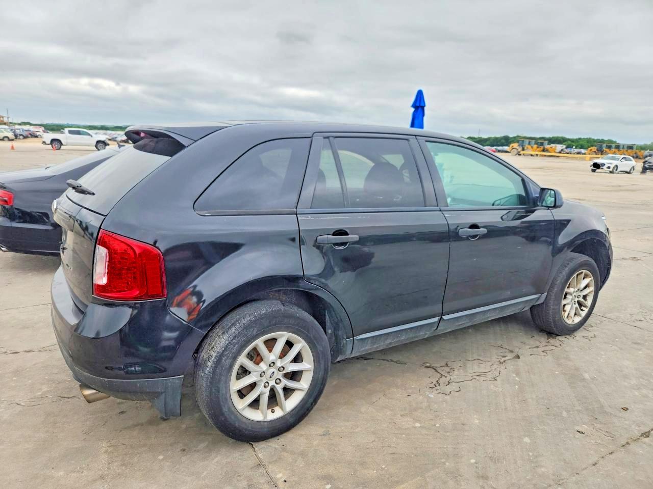 Ford Edge Se