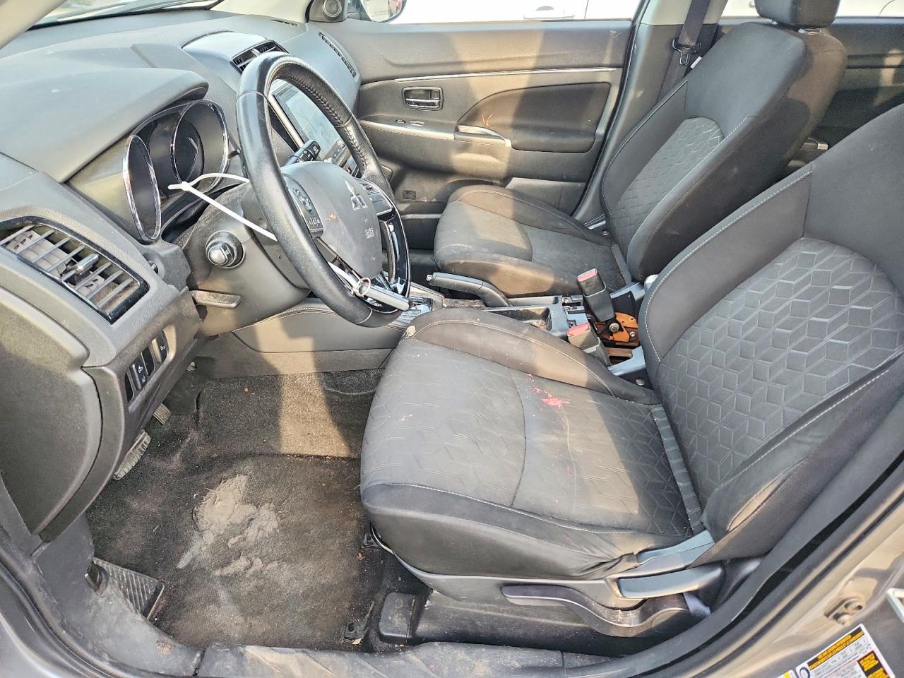 Mitsubishi Outlander Es