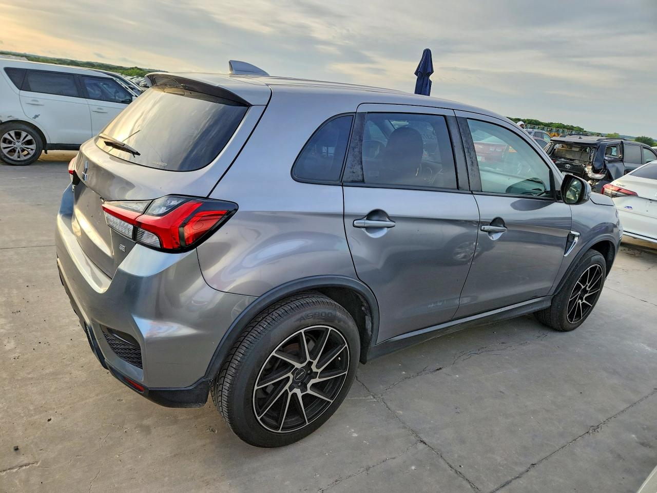Mitsubishi Outlander Es