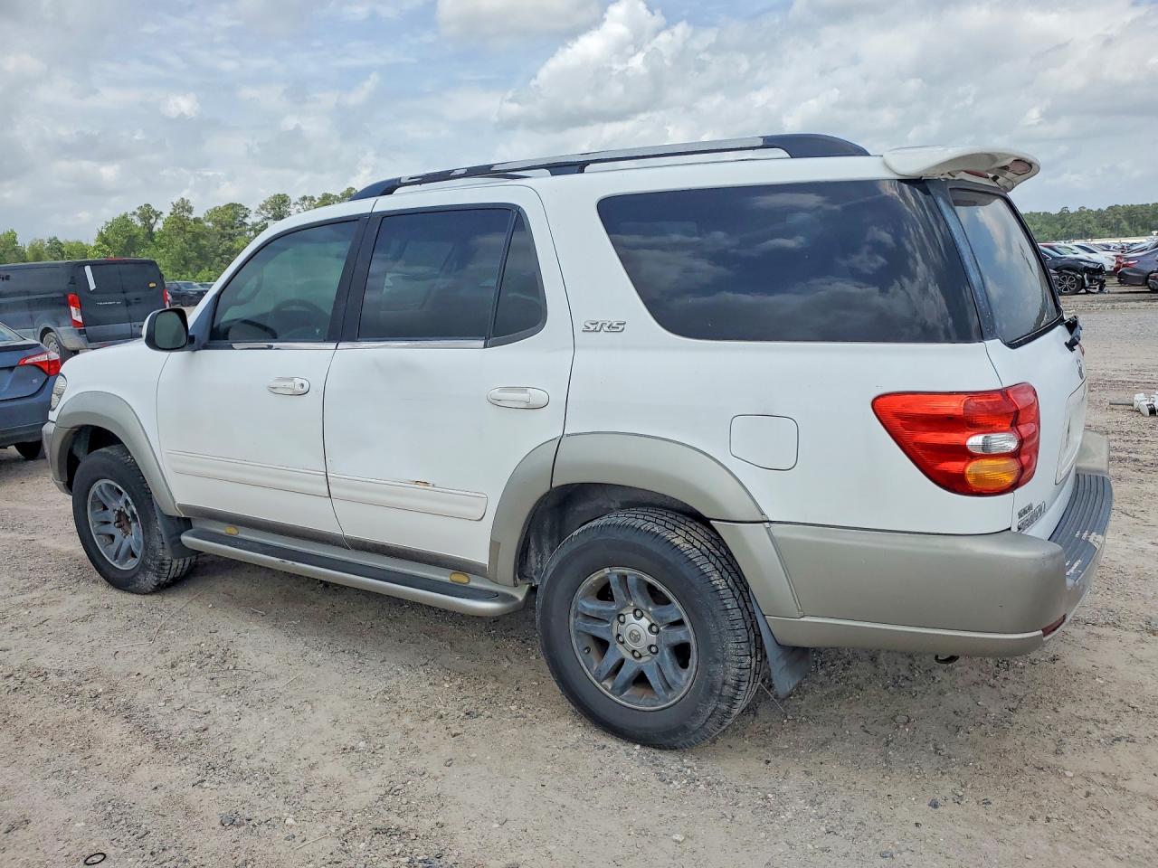 Toyota Sequoia Sr5