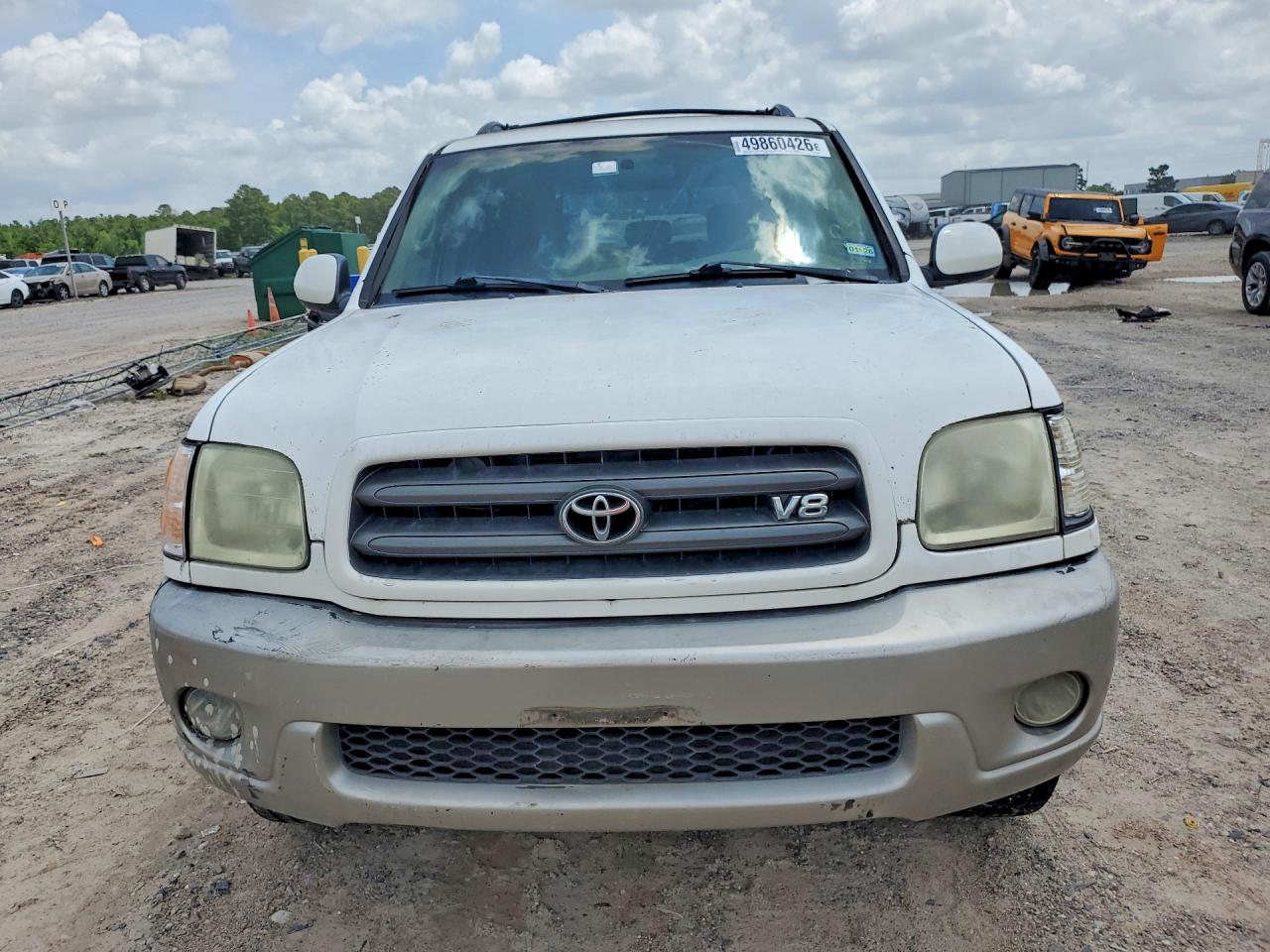 Toyota Sequoia Sr5