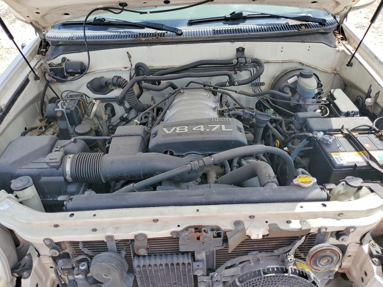 Toyota Sequoia Sr5