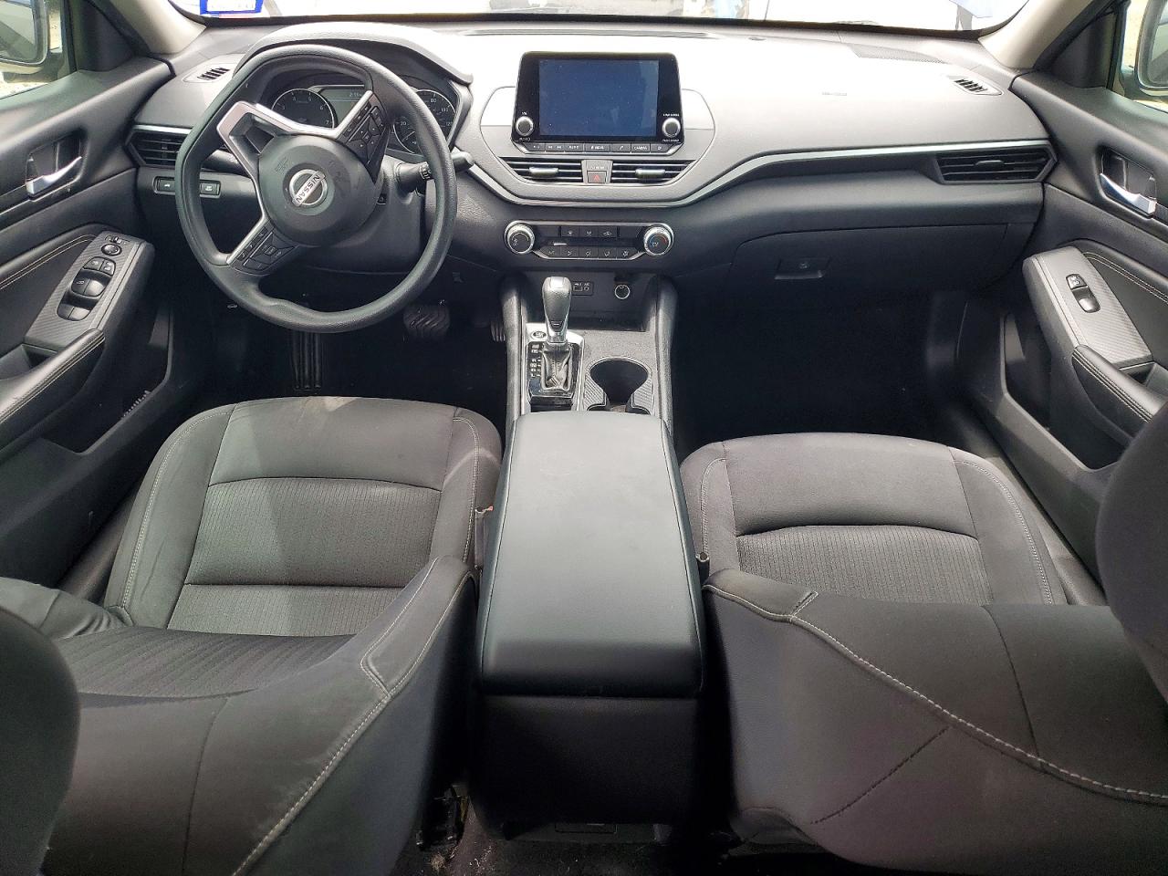 Nissan Altima S