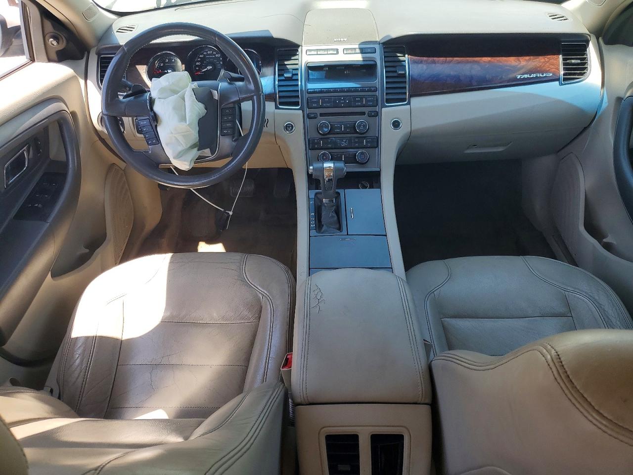 Ford Taurus Sel