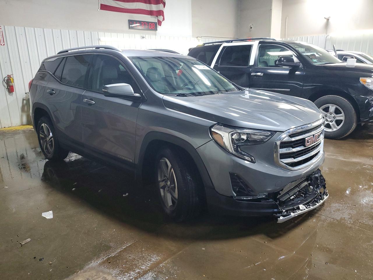GMC Terrain Slt