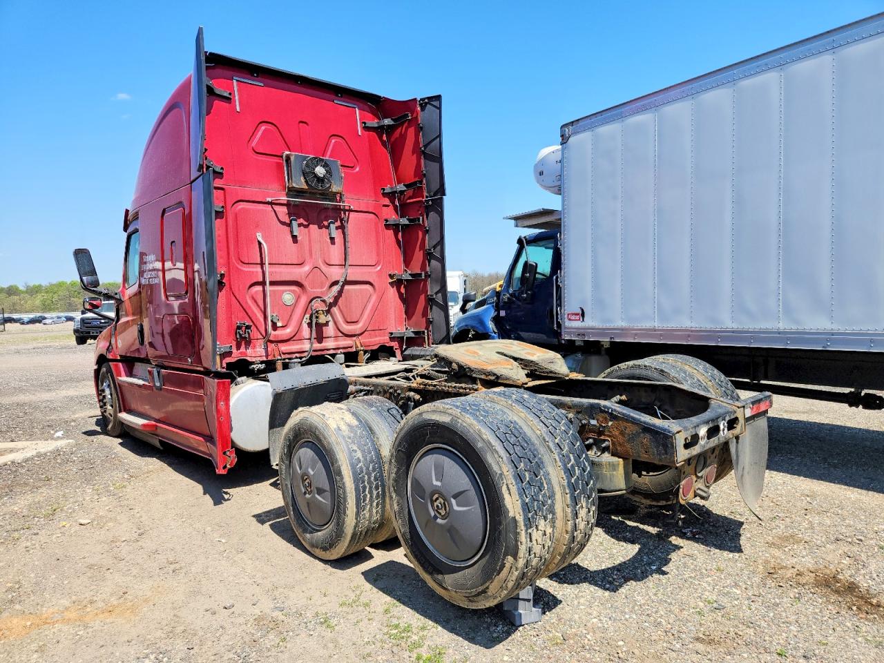 Freightliner Cascadia 126