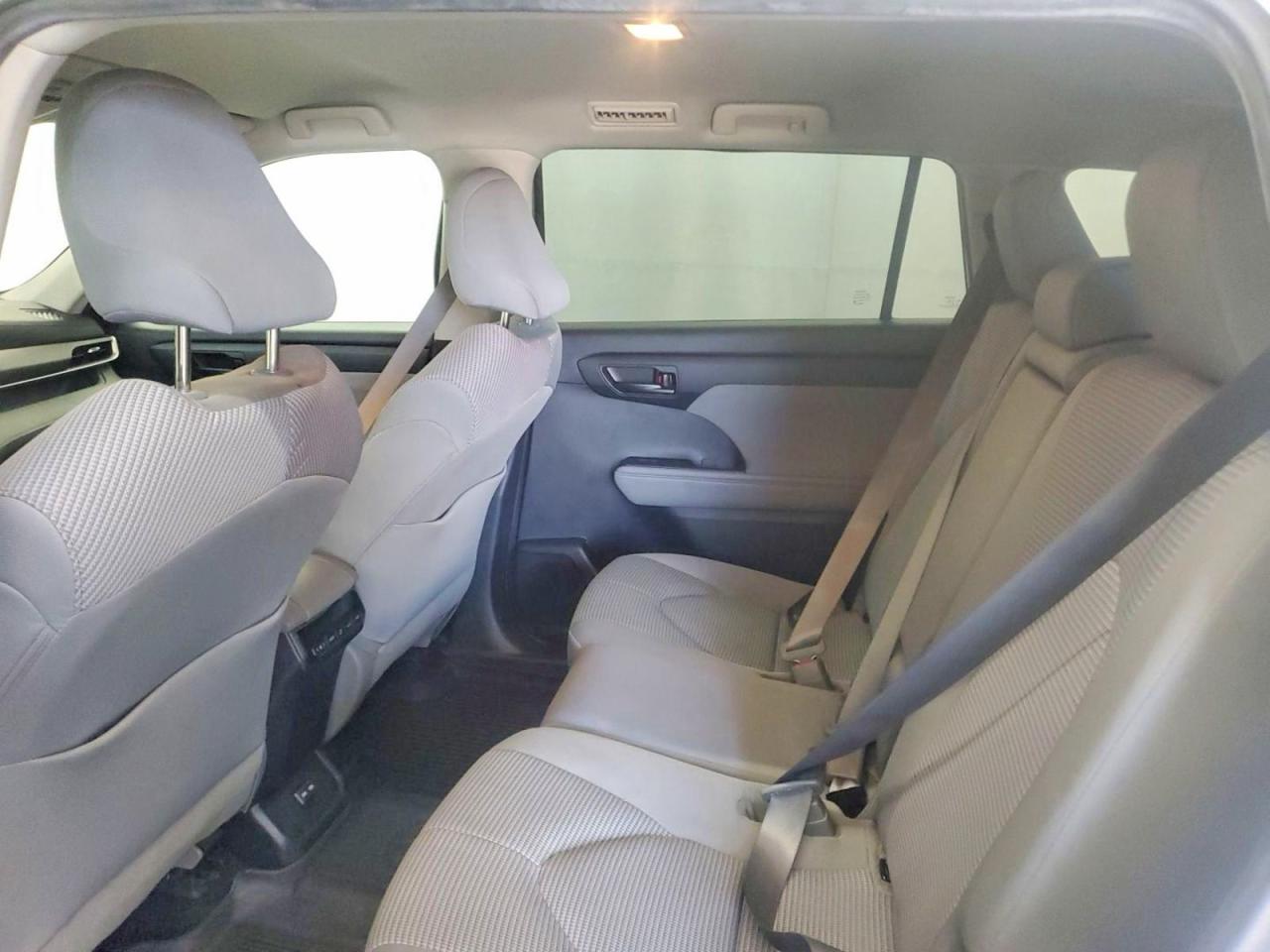 Toyota Highlander Le