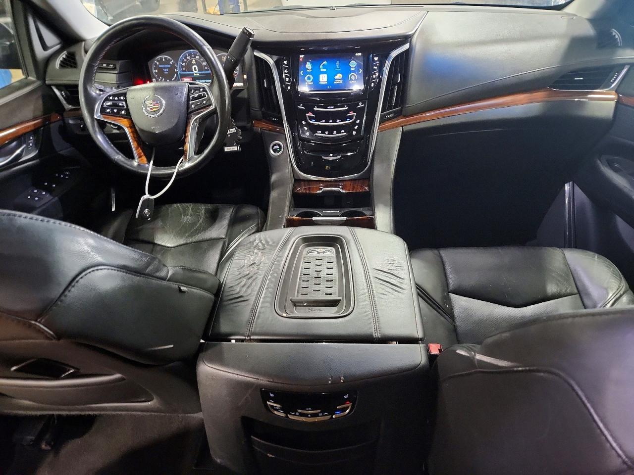 Cadillac Escalade Premium