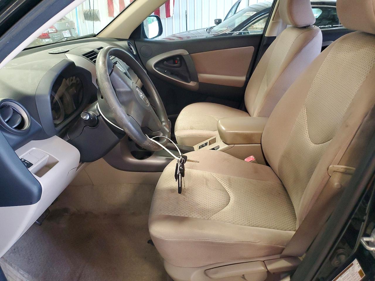 Toyota RAV4 Base