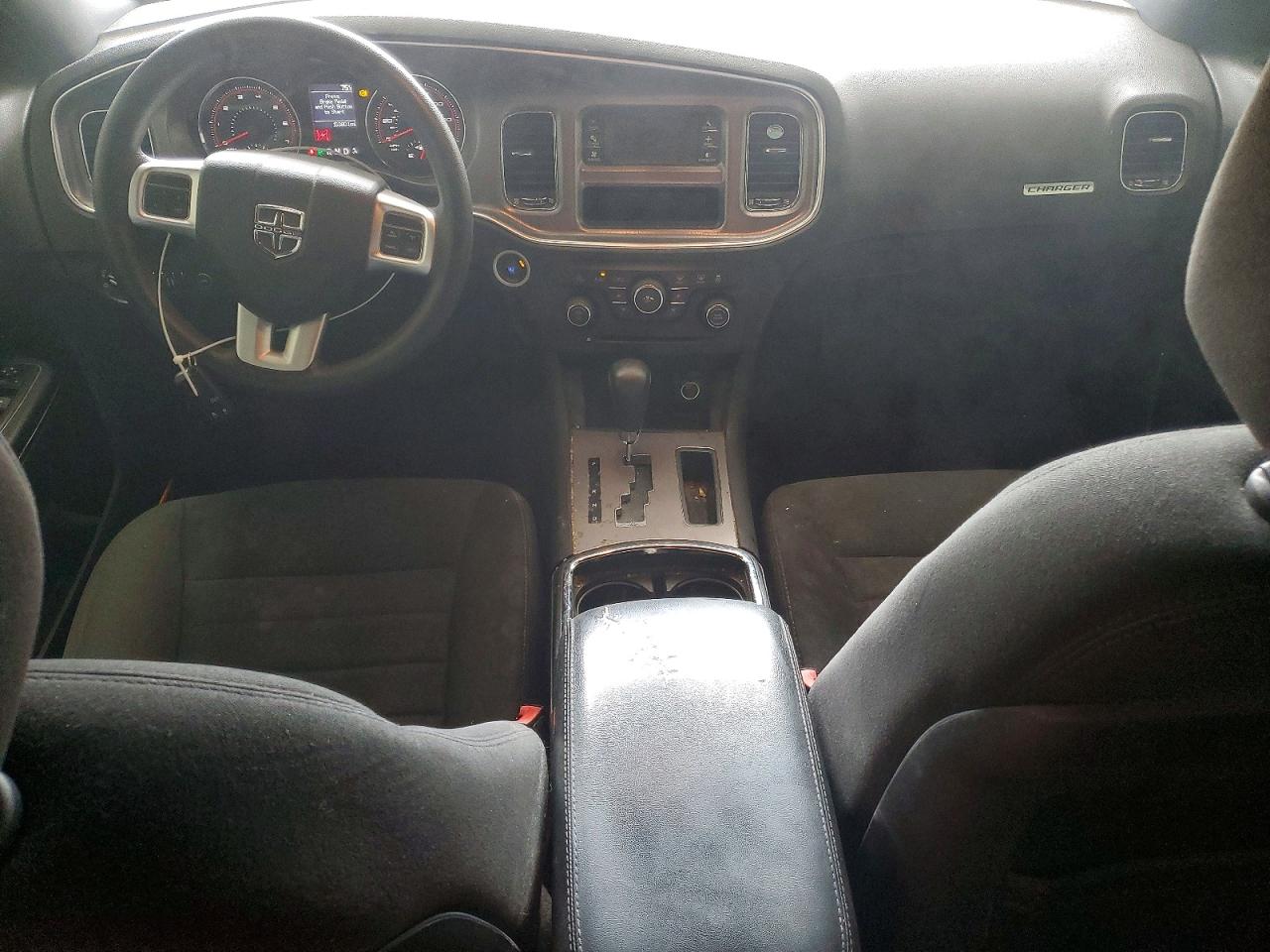 Dodge Charger Se