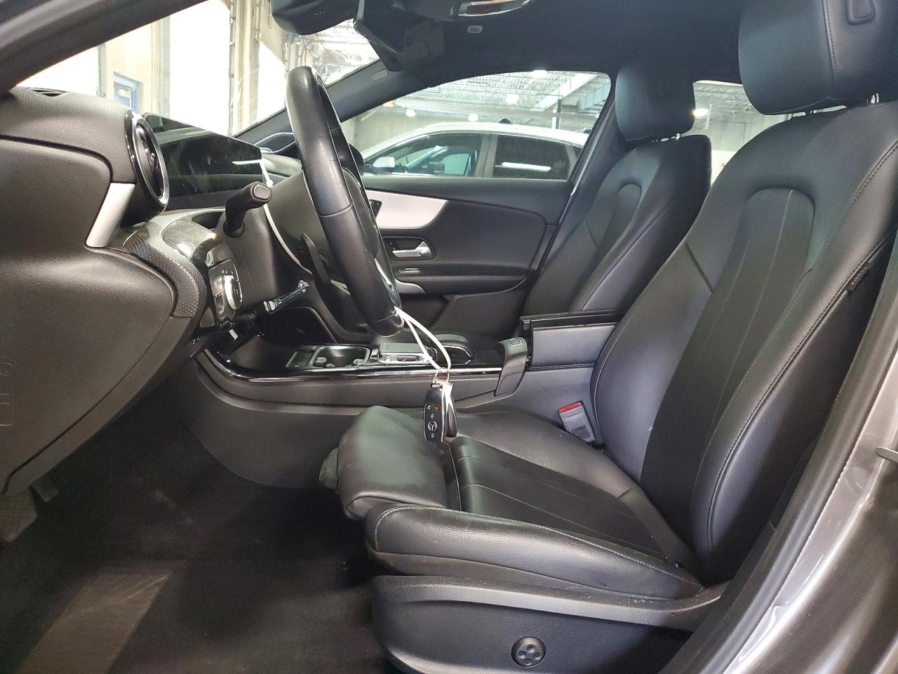 Mercedes-Benz A-Class 220